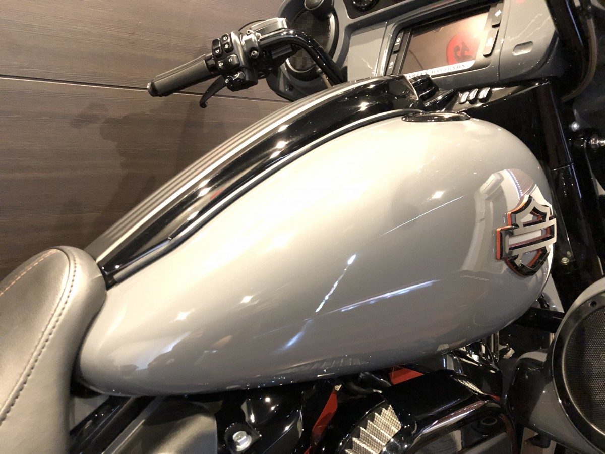 FLHXSE 1920 CVO ストリートグライド インジェクション イメージ5