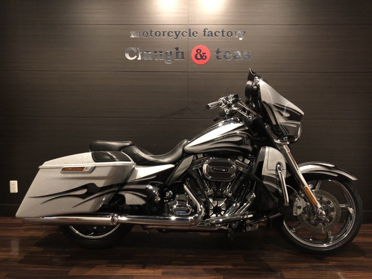 FLHXSE 1800 CVO ストリートグライド イメージ1