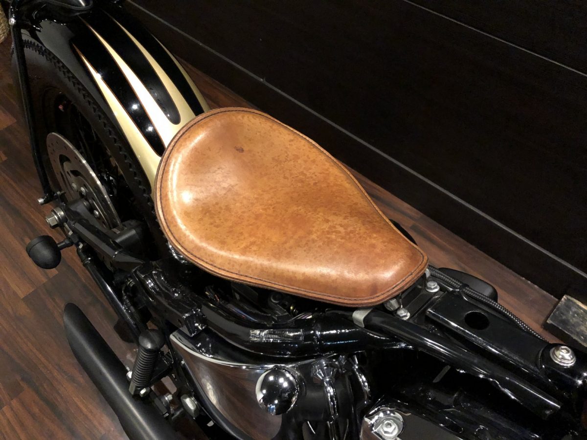 FLSTN 1450 ソフティルデラックス キャブ イメージ8