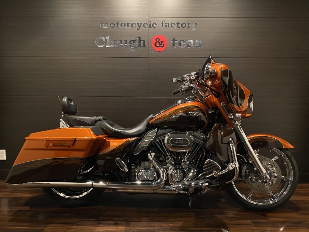 FLHXSE3 1800 CVO ストリートグライド