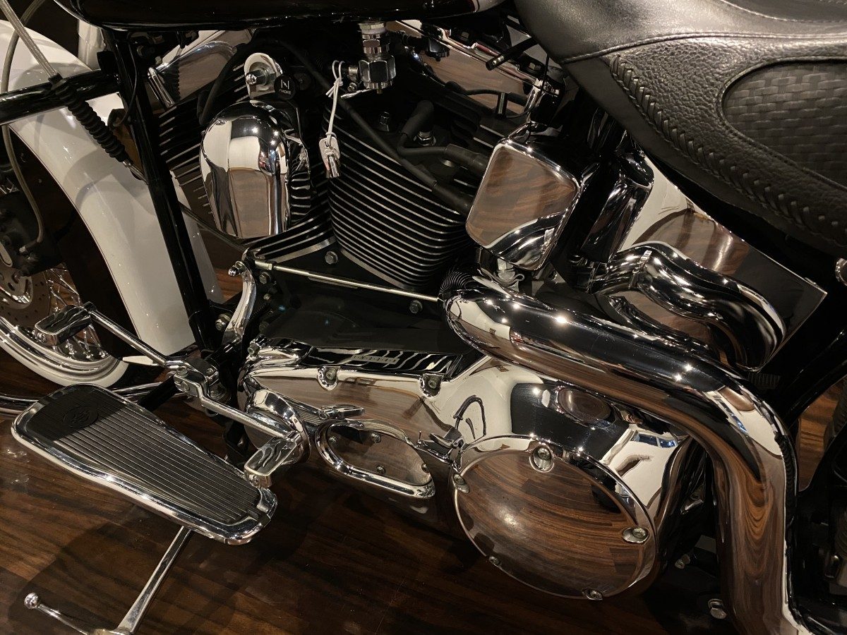 FLSTN 1450 ソフティルデラックス 最終キャブ イメージ9