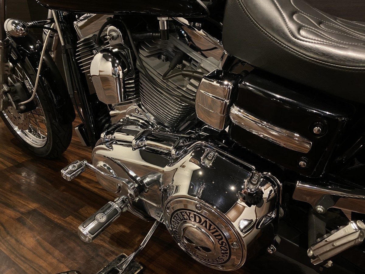 FXDC 1580 ダイナ スーパーグライドカスタム インジェクション イメージ8