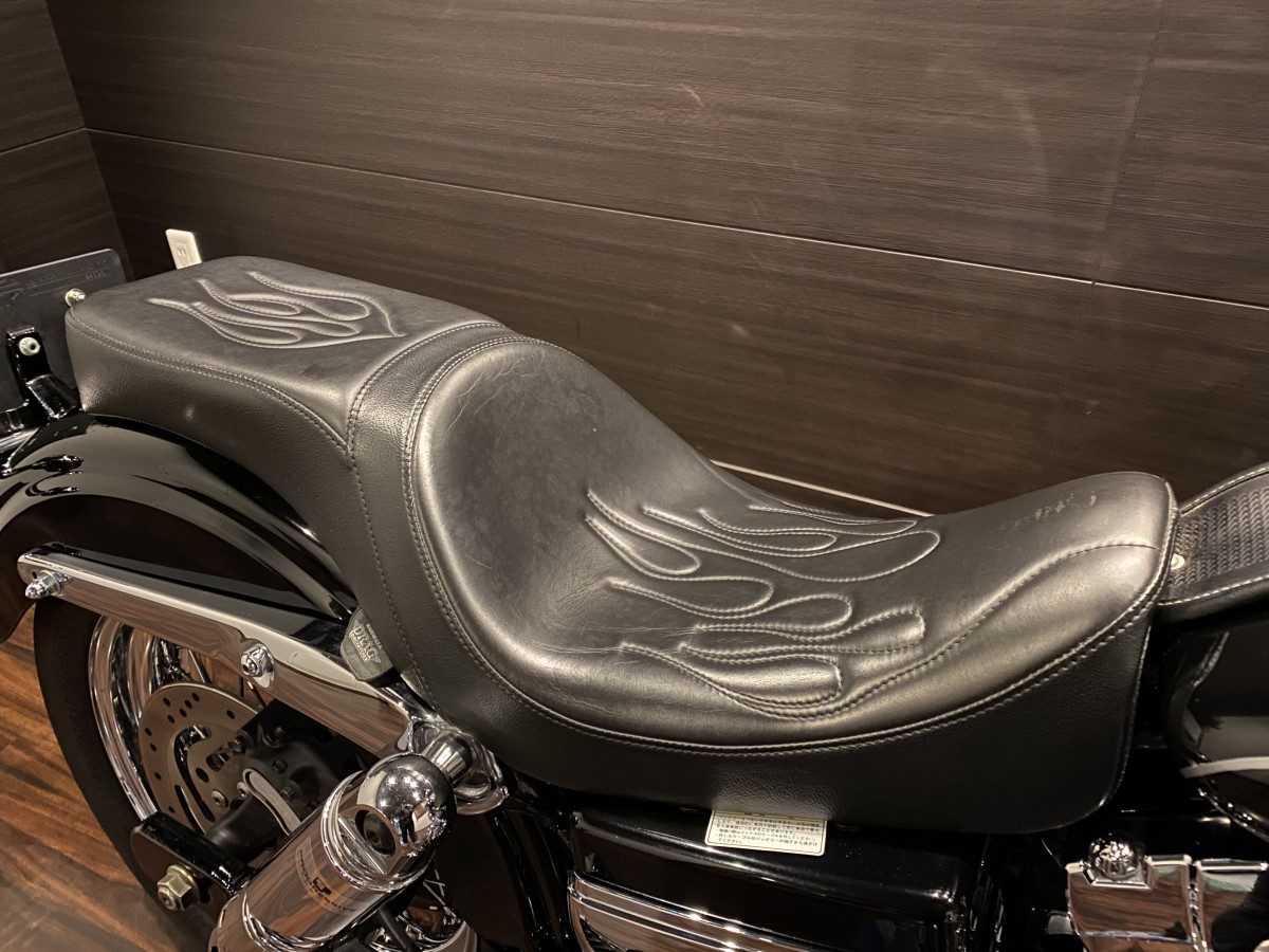 FXDC 1580 ダイナ スーパーグライドカスタム インジェクション イメージ7