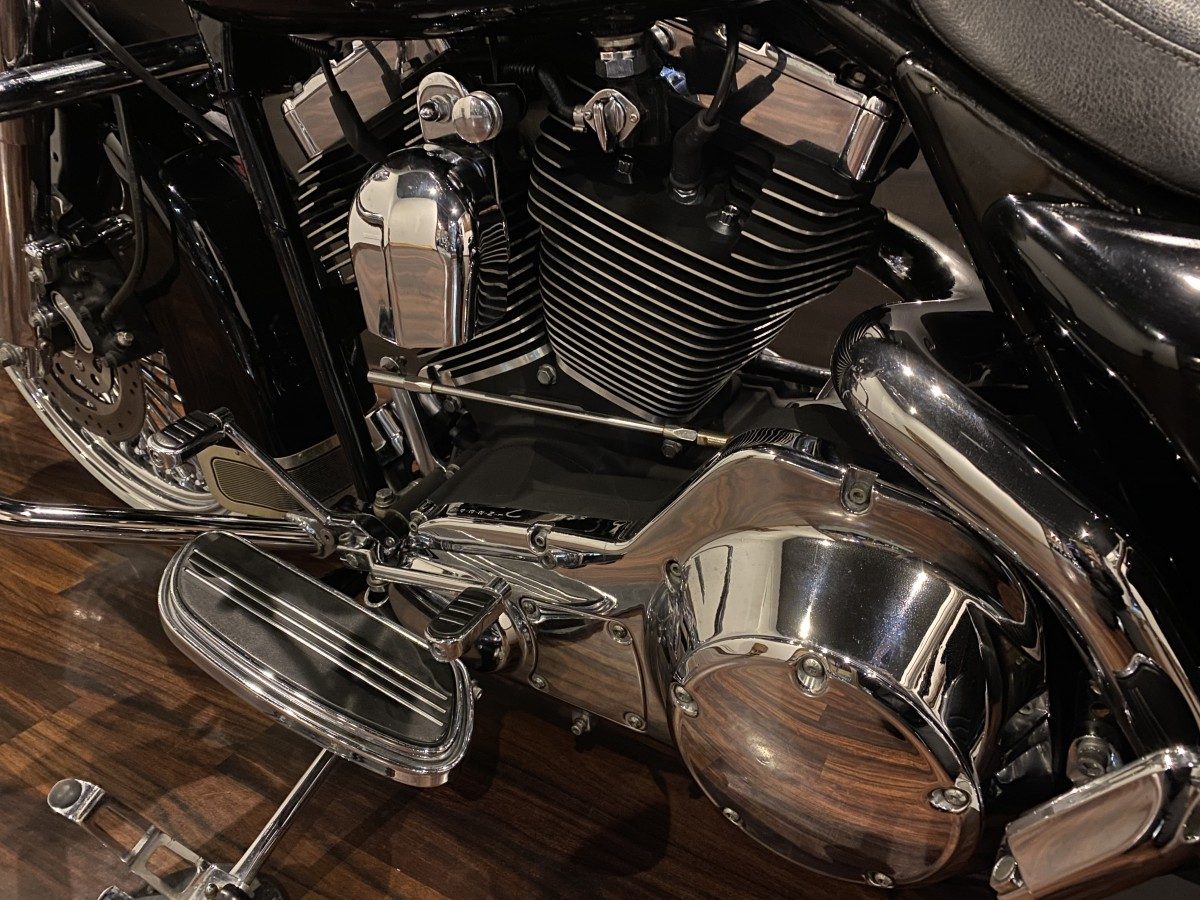 FLHRS 1450 ロードキング カスタム キャブ イメージ8