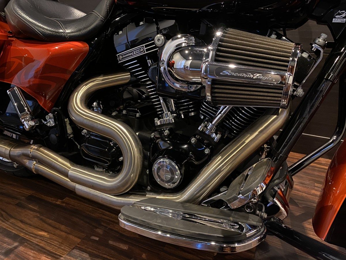 FLHRSE6 CVO 1800 ロードキング インジェクション イメージ4