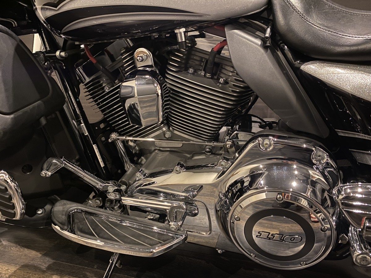 FLHXSE 1800 CVO ストリートグライド ツーリング TC110 インジェクション イメージ12