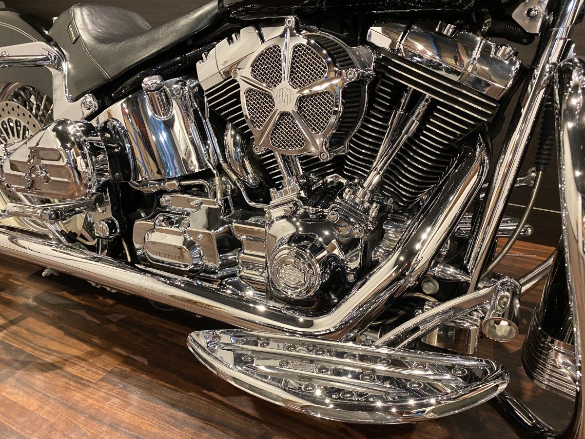 FLSTN 1580 ソフテイル デラックス インジェクション イメージ5