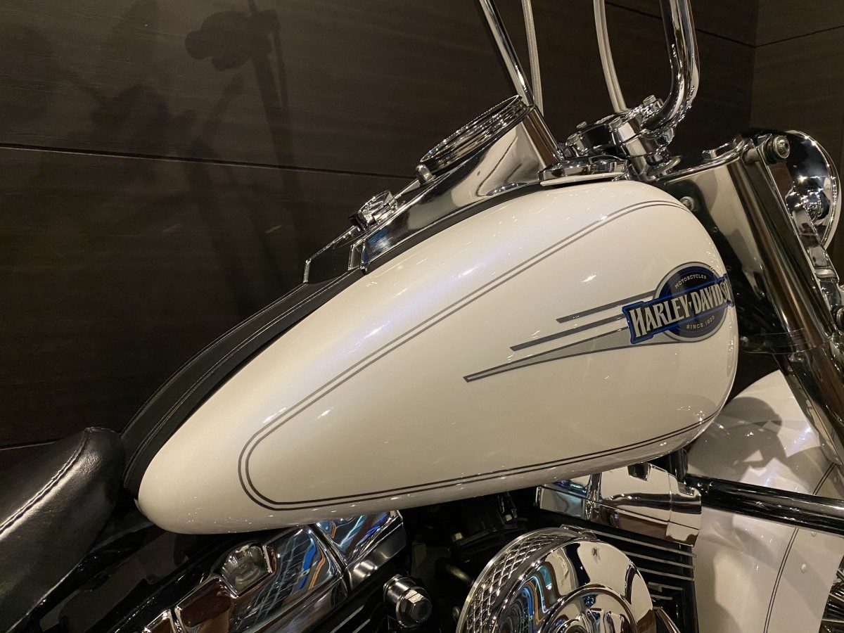 2005年 FLSTC 1450 ヘリテイジ ソフテイル クラシック