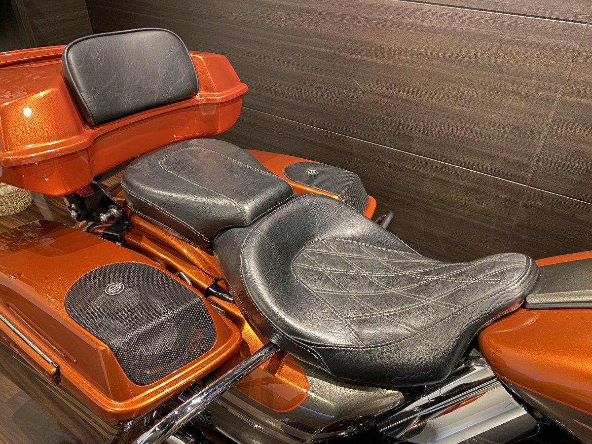 FLTRXSE2 CVO 1800 ロードグライドスペシャル ツーリング TC110 インジェクション イメージ7