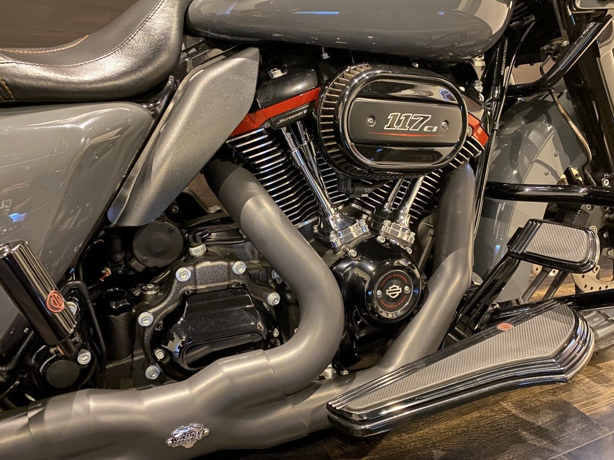 FLTRXSE CVO 1920 ロードグライド ツーリング M8 117 インジェクション イメージ4