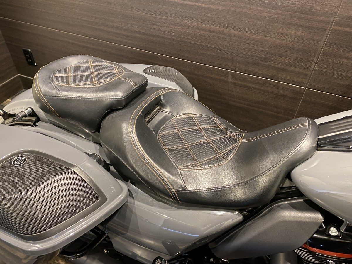 FLTRXSE CVO 1920 ロードグライド ツーリング M8 117 インジェクション イメージ7