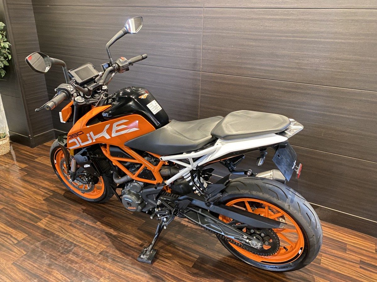 デューク 390 インジェクション イメージ10