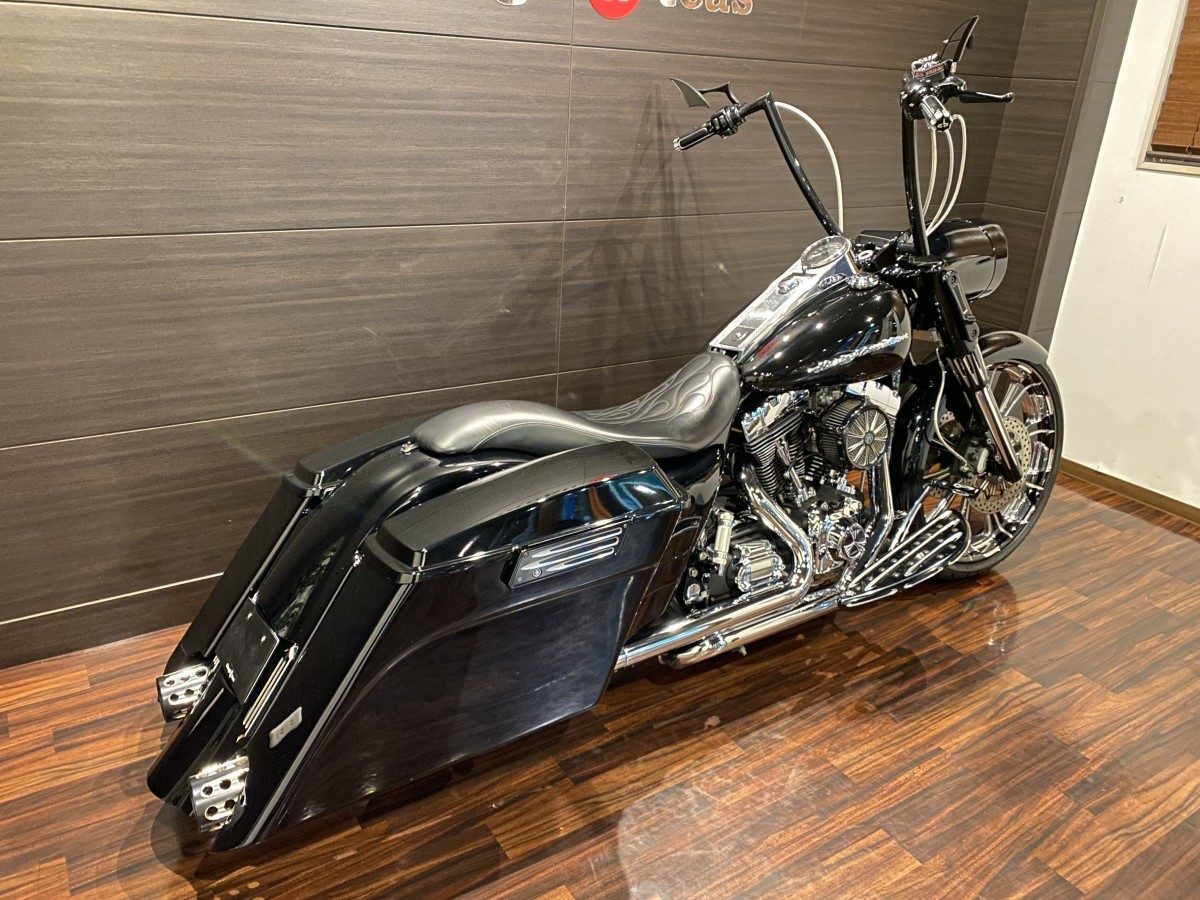 ハーレー ロードキングカスタム TC88 キャブ車