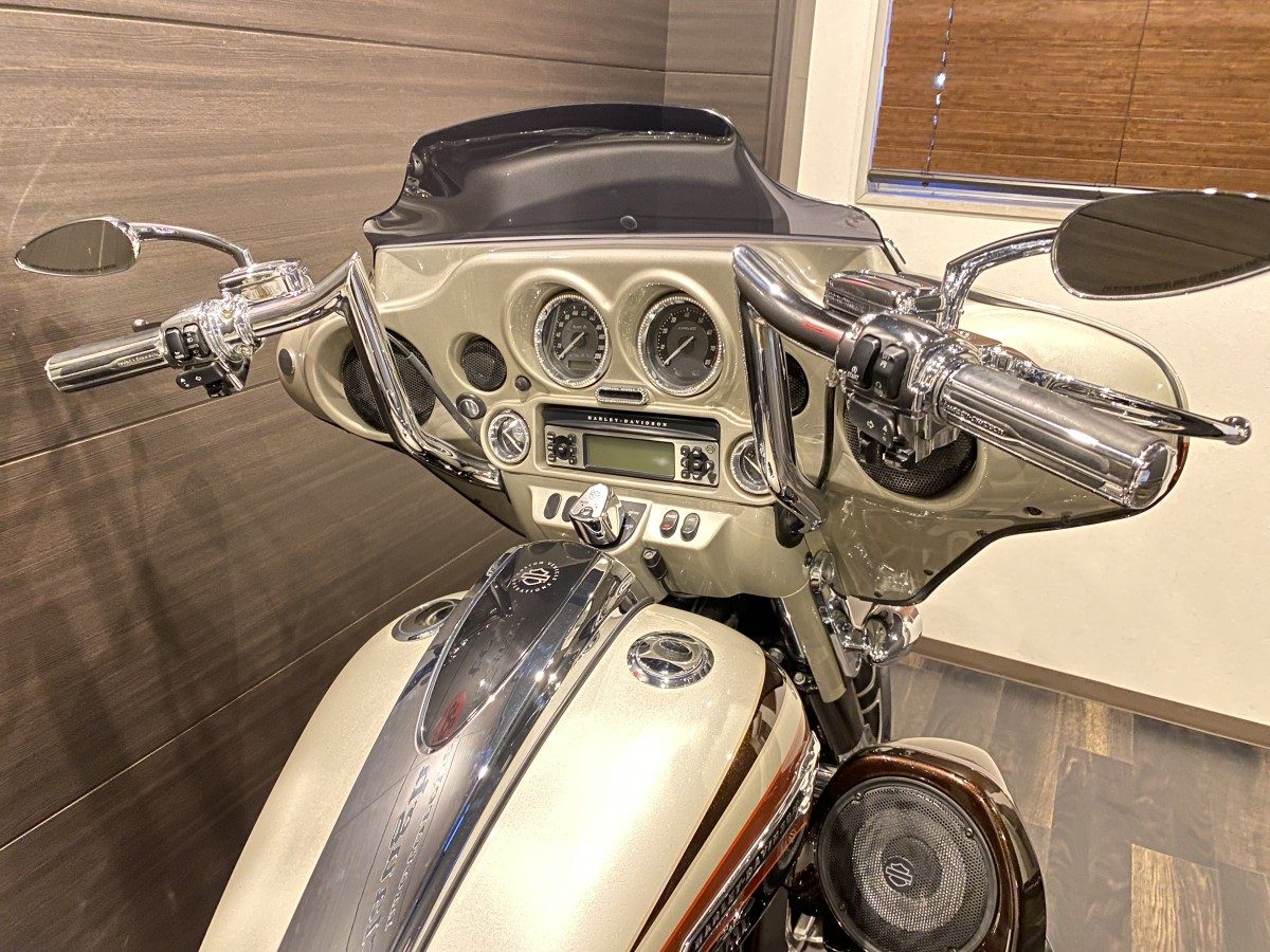 FLHXSE2 CVO 1800 ストリートグライド ツーリング TC110 インジェクション イメージ6