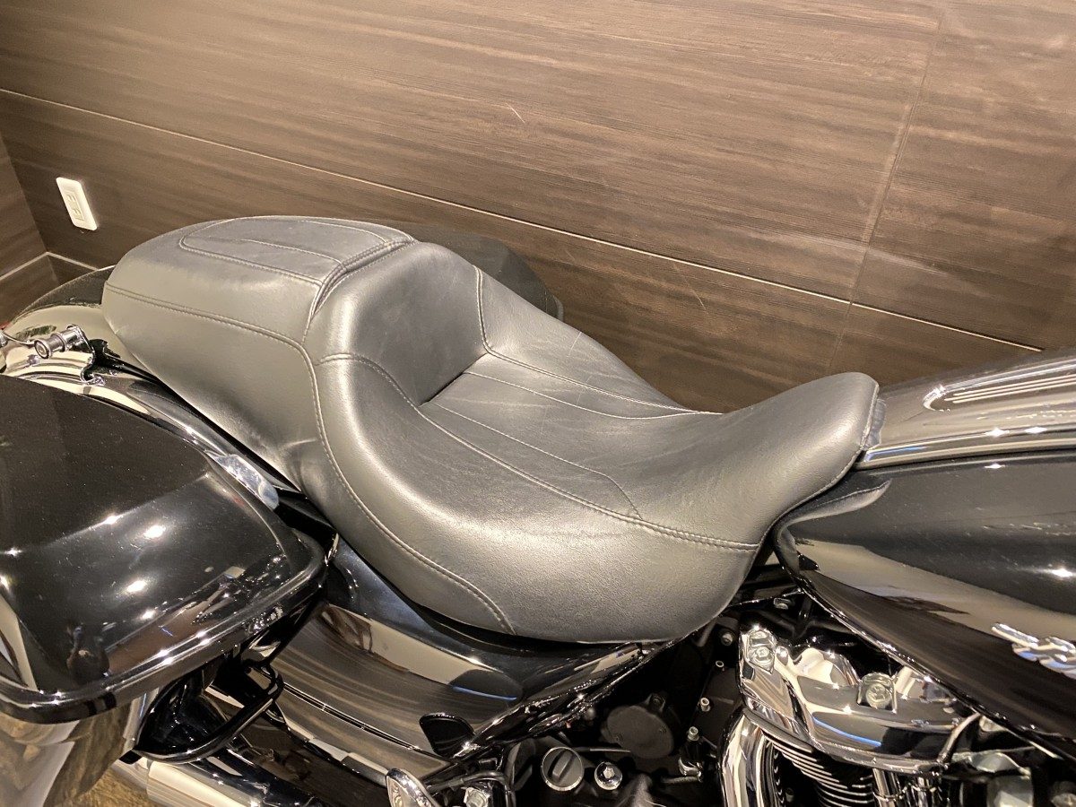 FLTRXS 1750 ロードグライド スペシャル ツーリング M8 107 インジェクション イメージ7