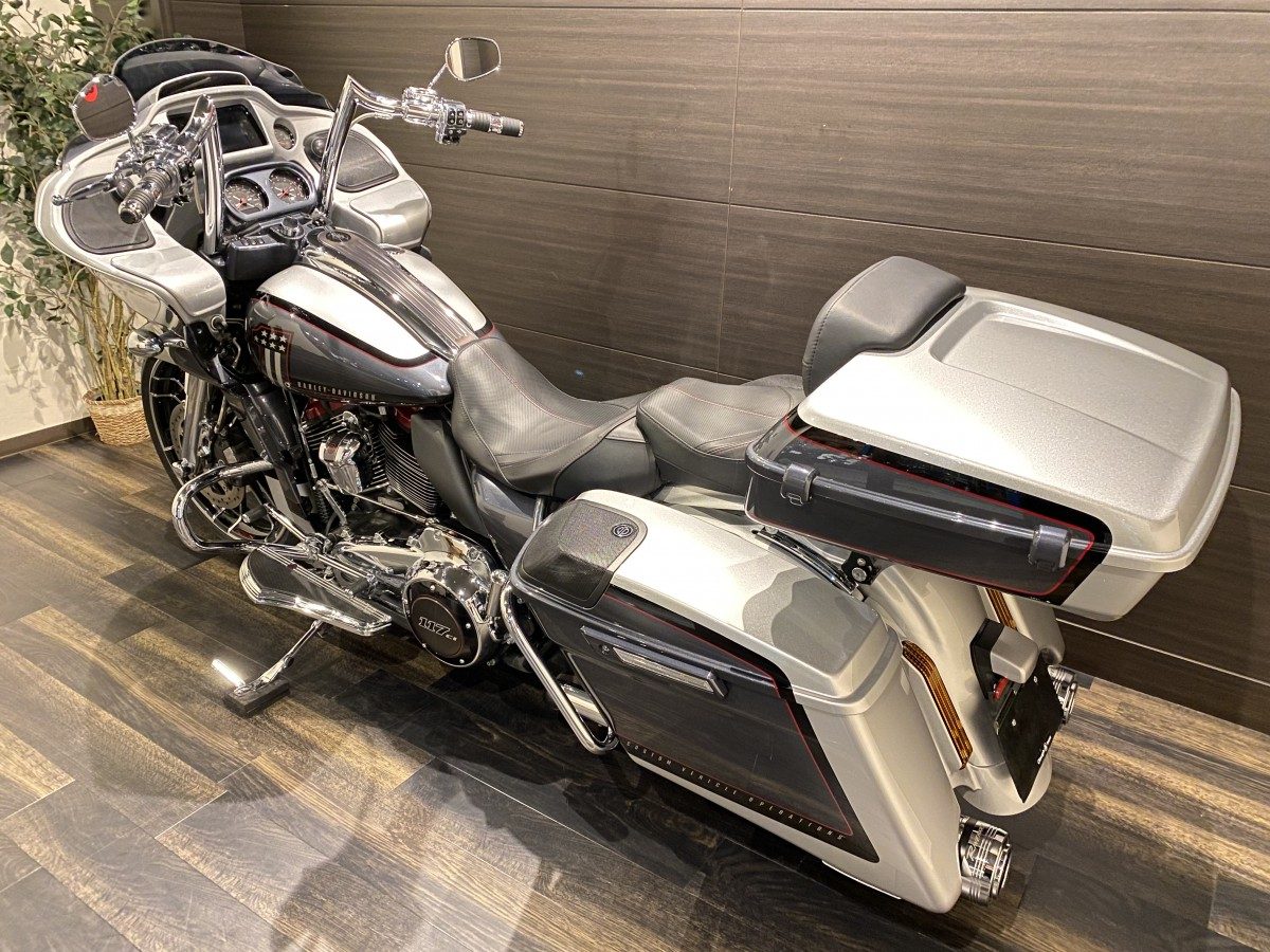 FLTRXSE CVO 1920 ロードグライド M8 117 インジェクション イメージ10