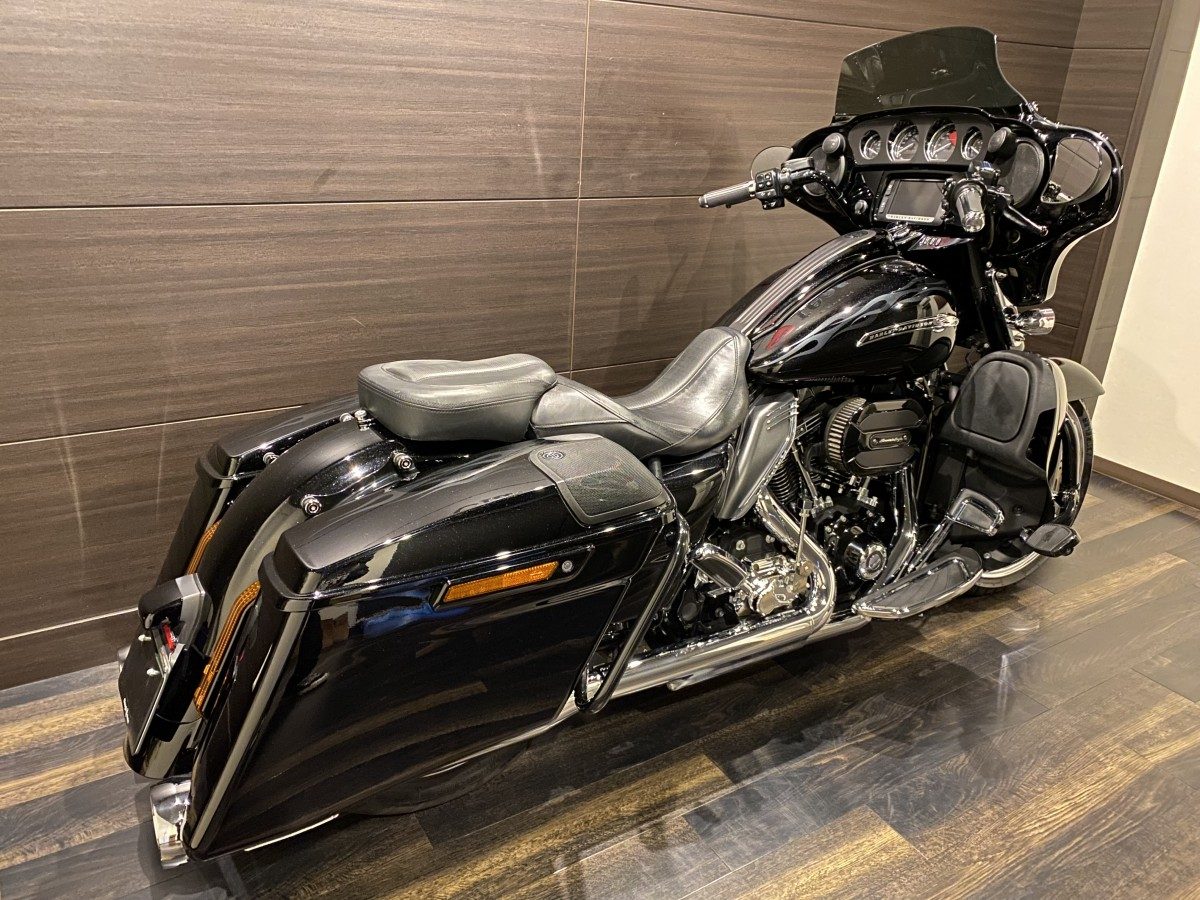 FLHXSE CVO 1800 ストリートグライドスペシャル ツーリング TC110 インジェクション　 イメージ3