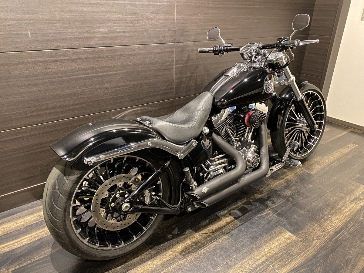 FXSB 1580 ブレイクアウト ソフテイル TC96 インジェクション イメージ3