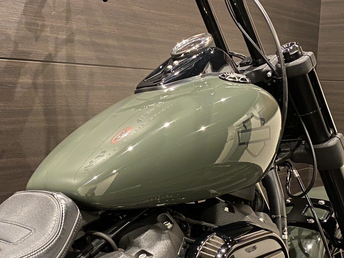 FXFBS 1870 ファットボブ ソフテイル M8 114 インジェクション イメージ5