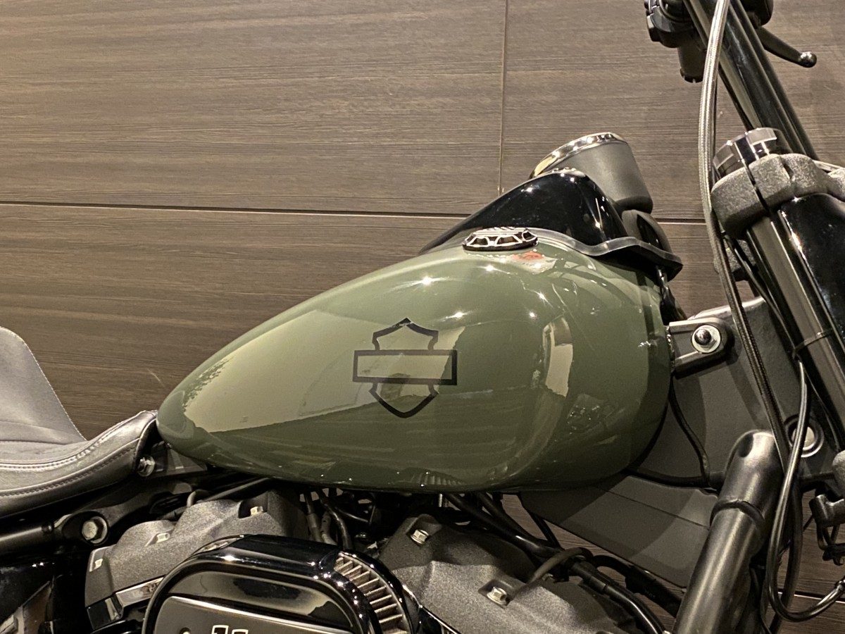 FXFBS 1870 ファットボブ ソフテイル M8 114 インジェクション イメージ6