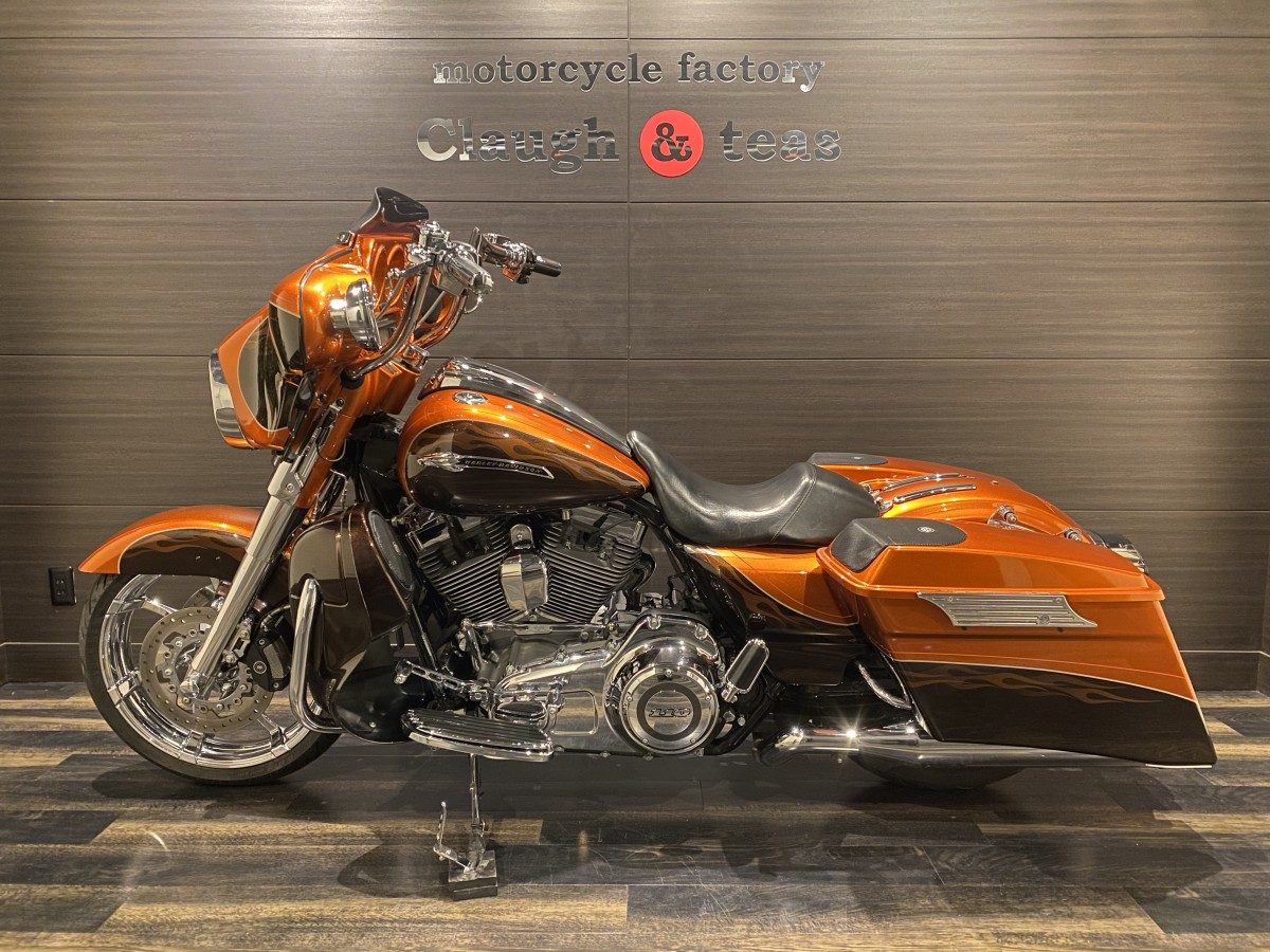 2012年 FLHXSE CVO 1800 ストリート グライド TC110 インジェクション