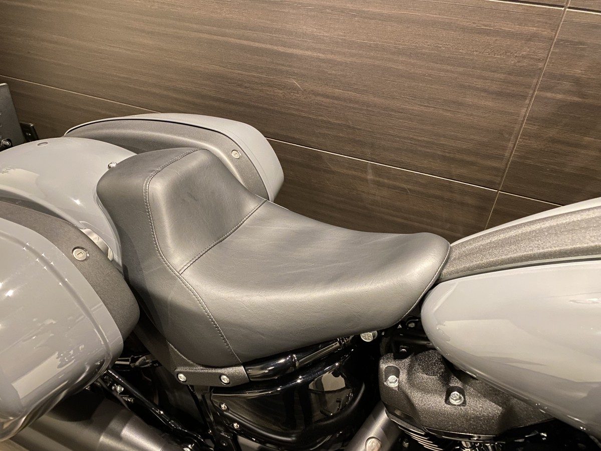 FXLRST 1920 ローライダーST ソフテイル M8 117 インジェクション イメージ6