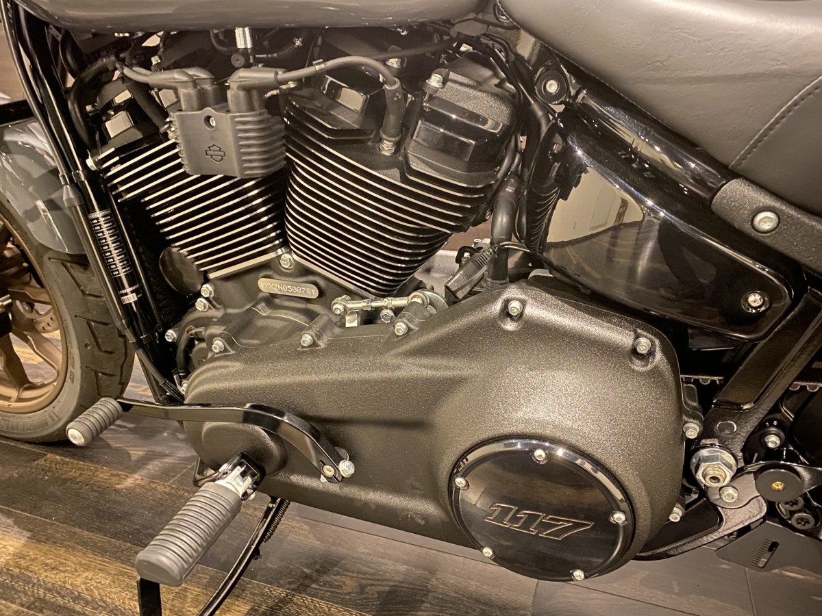 FXLRST 1920 ローライダーST ソフテイル M8 117 インジェクション イメージ11