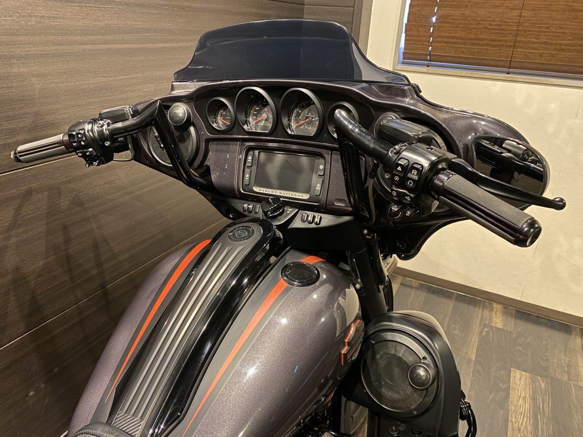 FLHXSE CVO 1920 ストリートグライド ツーリング M8 117 インジェクション イメージ6