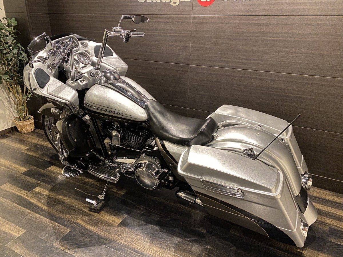 FLTR CVO 1580 ファクトリー カスタム ロードグライド ツーリング TC96 インジェクション イメージ10