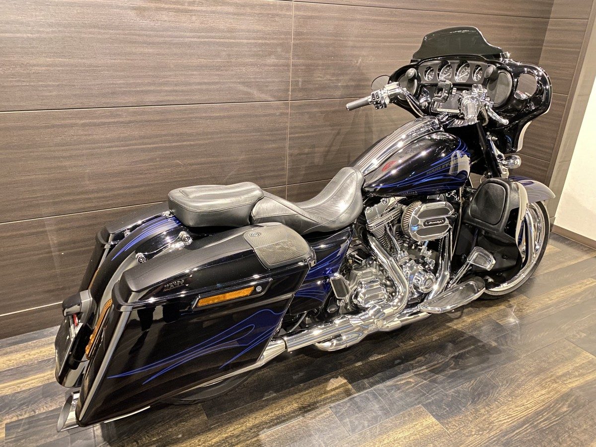 FLHXSE CVO 1800 ストリートグライド ツーリング TC110 インジェクション イメージ3