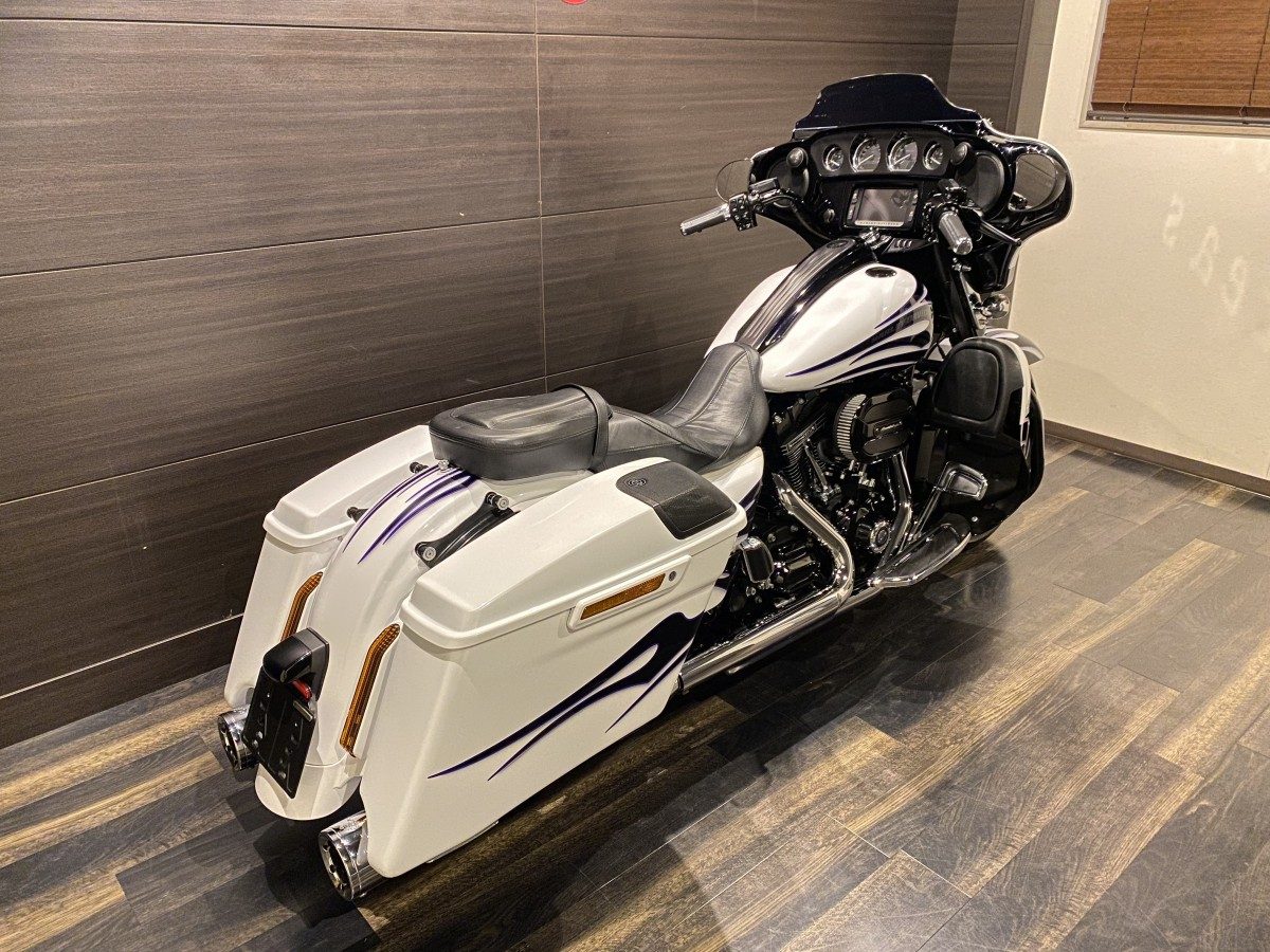 FLHXSE CVO 1800 ストリートグライド ツーリング TC110 インジェクション イメージ3