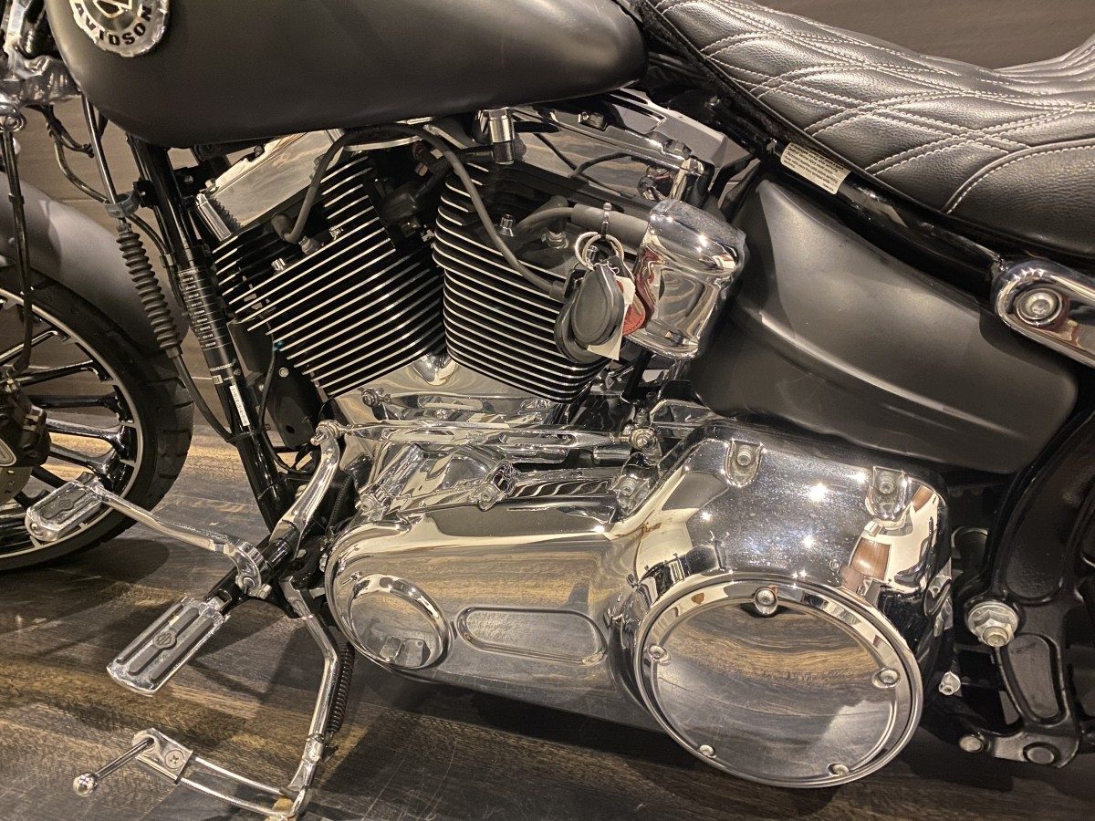 FXSB 1690 ブレイクアウト ソフテイル TC103 インジェクション イメージ12