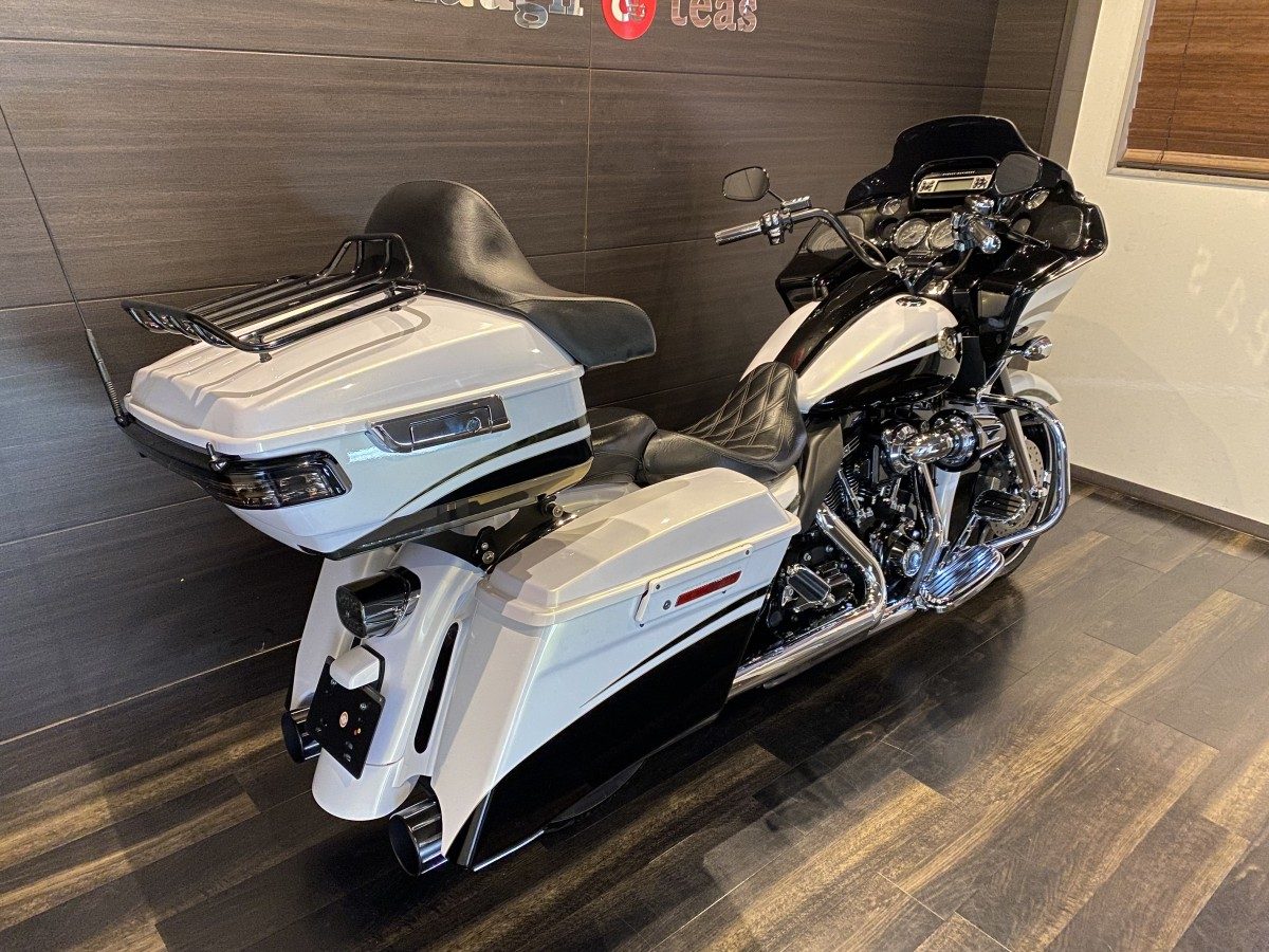 FLTRXS CVO 1800 ロードグライドスペシャル ツーリング TC110 インジェクション イメージ3