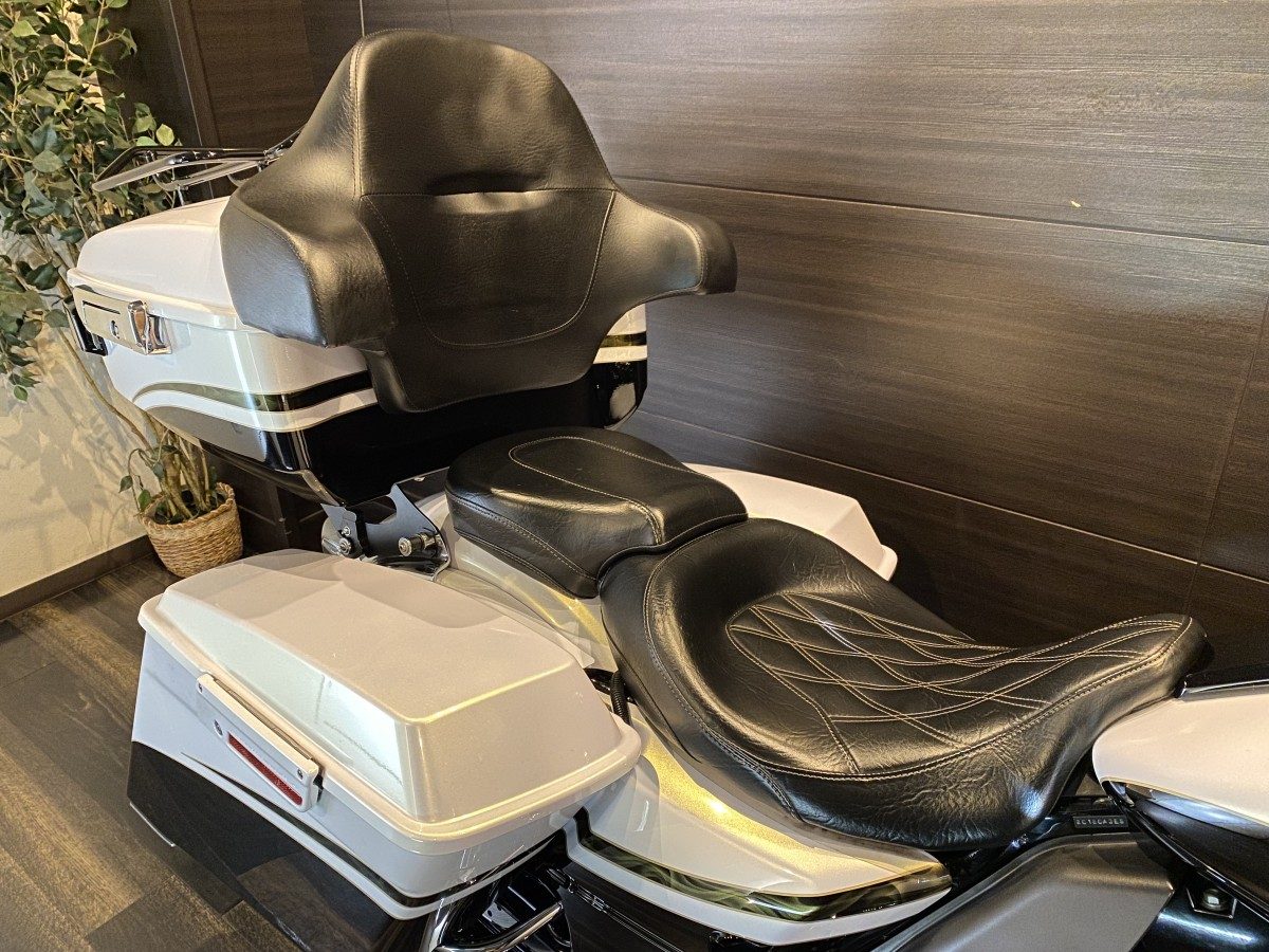 FLTRXS CVO 1800 ロードグライドスペシャル ツーリング TC110 インジェクション イメージ7