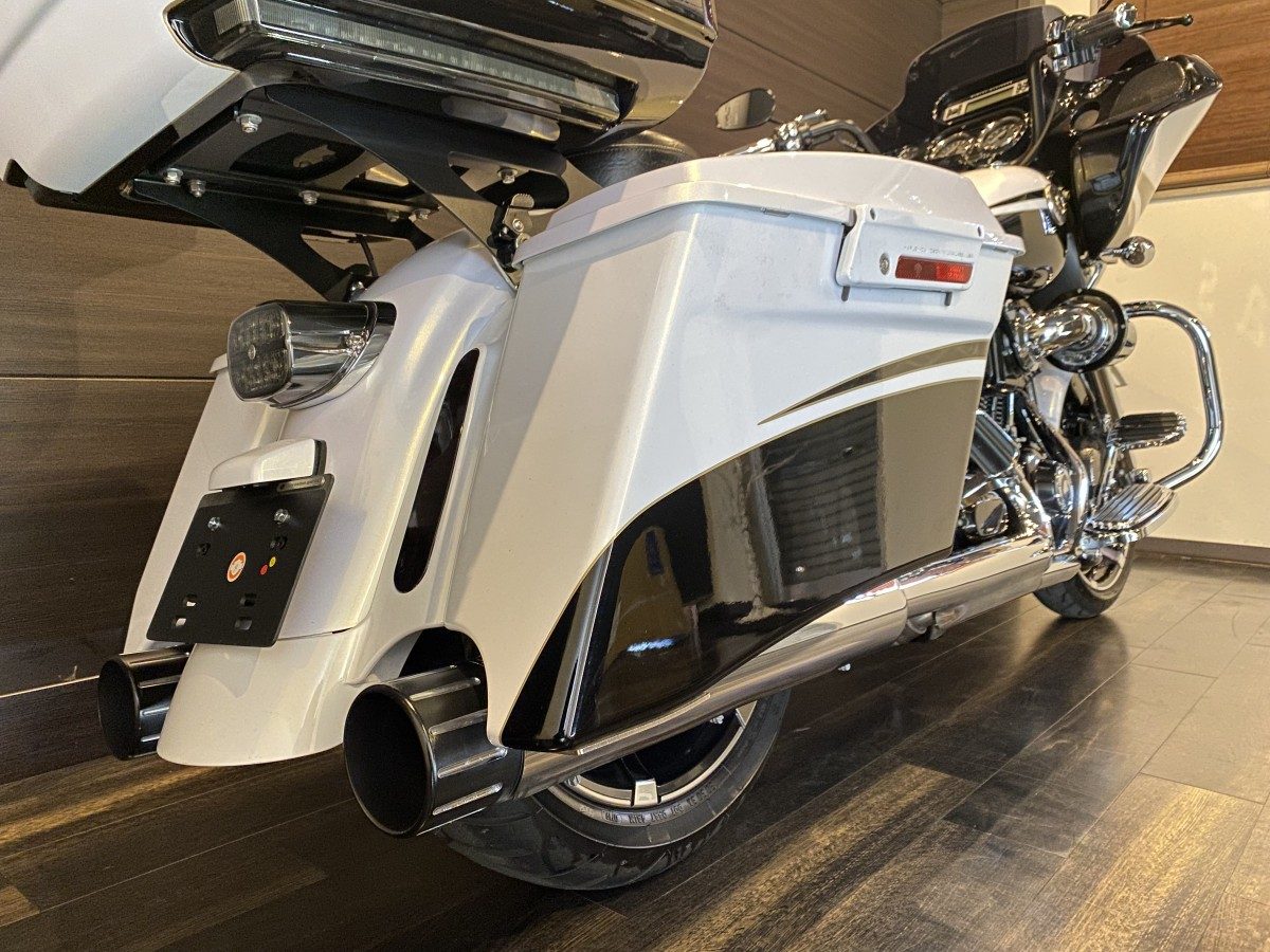 FLTRXS CVO 1800 ロードグライドスペシャル ツーリング TC110 インジェクション イメージ8