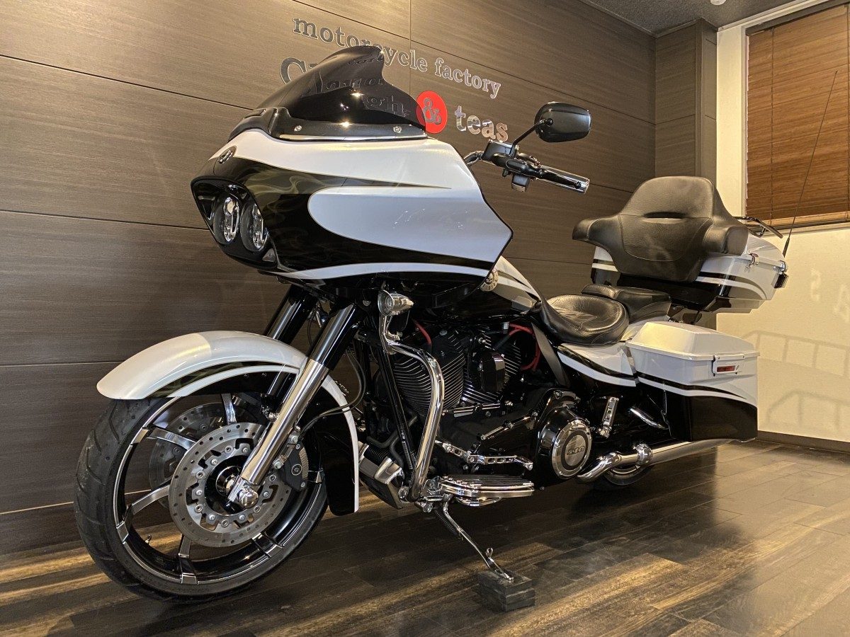 FLTRXS CVO 1800 ロードグライドスペシャル ツーリング TC110 インジェクション イメージ10