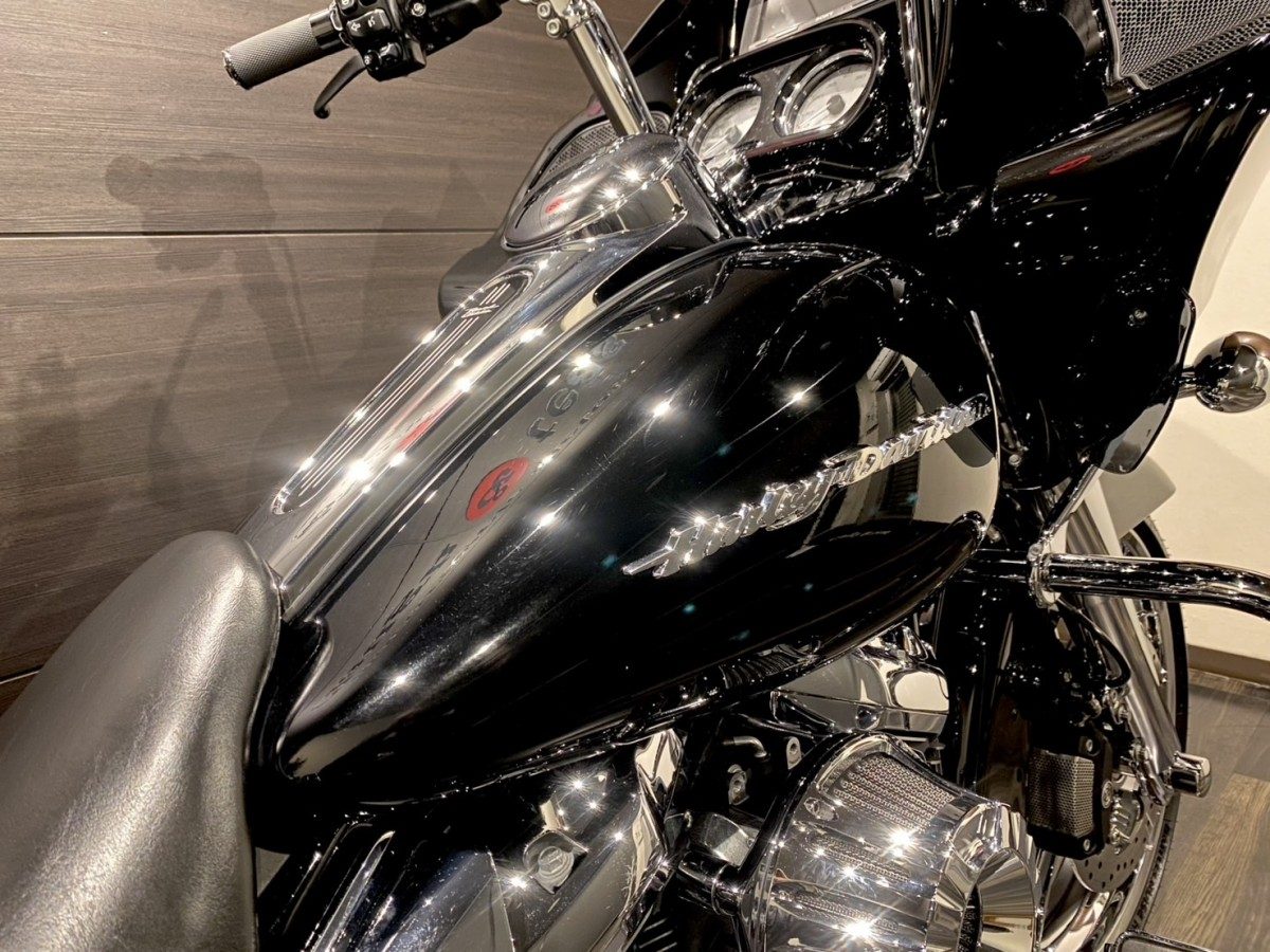 FLTRXS 1750 ロードグライド スペシャル ツーリング M8 107 インジェクション イメージ5