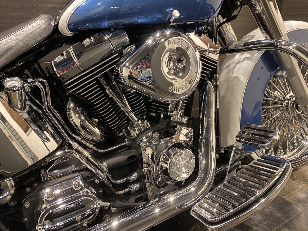 FLSTN 1450 ソフテイルデラックス ソフテイル TC88 キャブ イメージ4