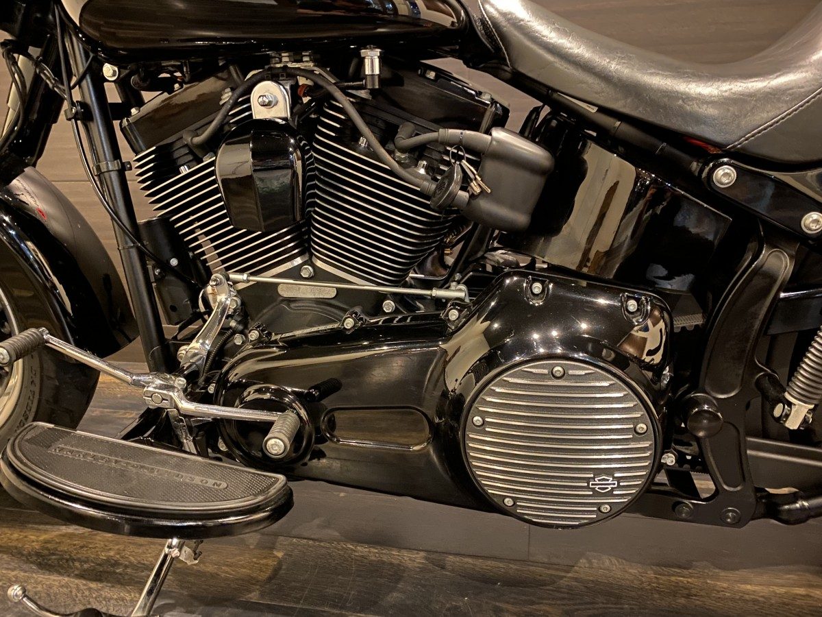 FLSTFBS 1800 ファットボーイローS ソフテイル TC110 インジェクション イメージ12