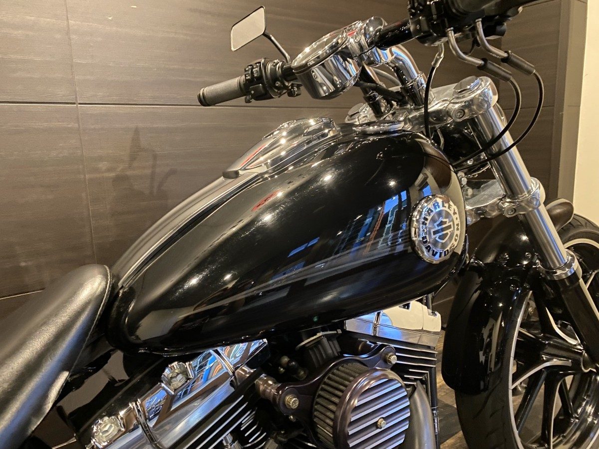 FXSB 1580 ブレイクアウト ソフテイル TC96 インジェクション イメージ5