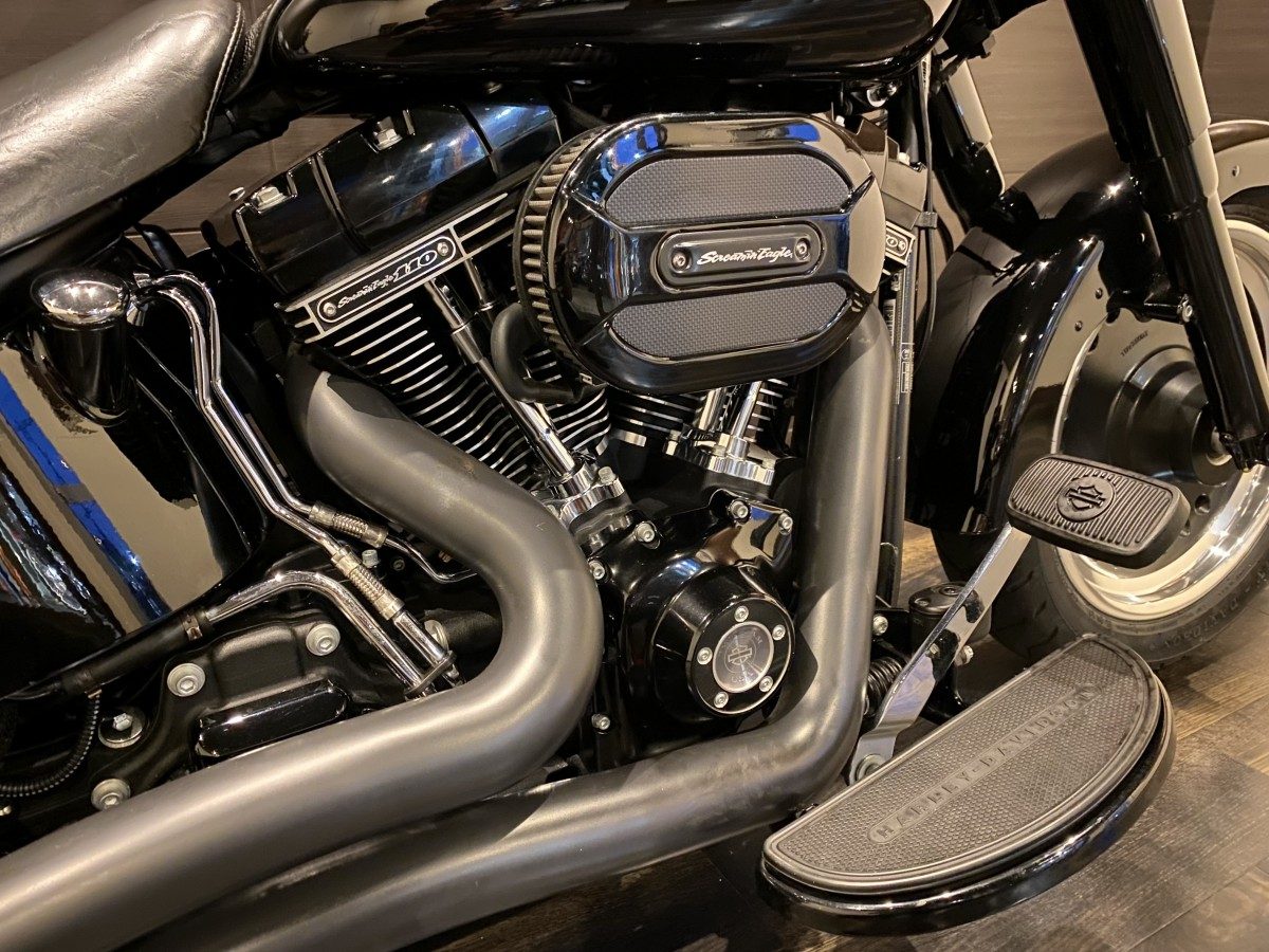 FLSTFBS 1800 ファットボーイローS ソフテイル TC110 インジェクション イメージ4