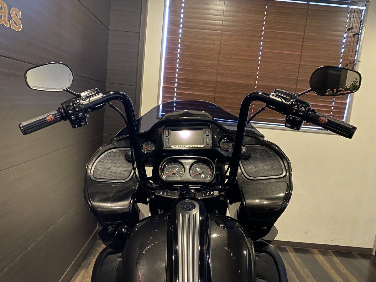 FLTRXSE CVO 1920 ロードグライド ツーリング M8 117 インジェクション イメージ6