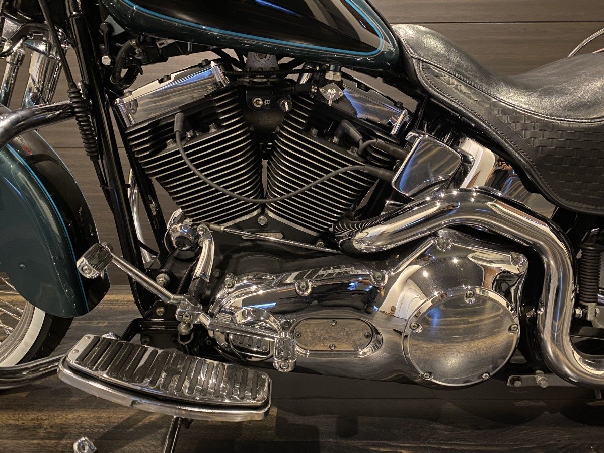 2001年 FLSTS 1450 ヘリテイジスプリンガー ソフテイル TC88 キャブ