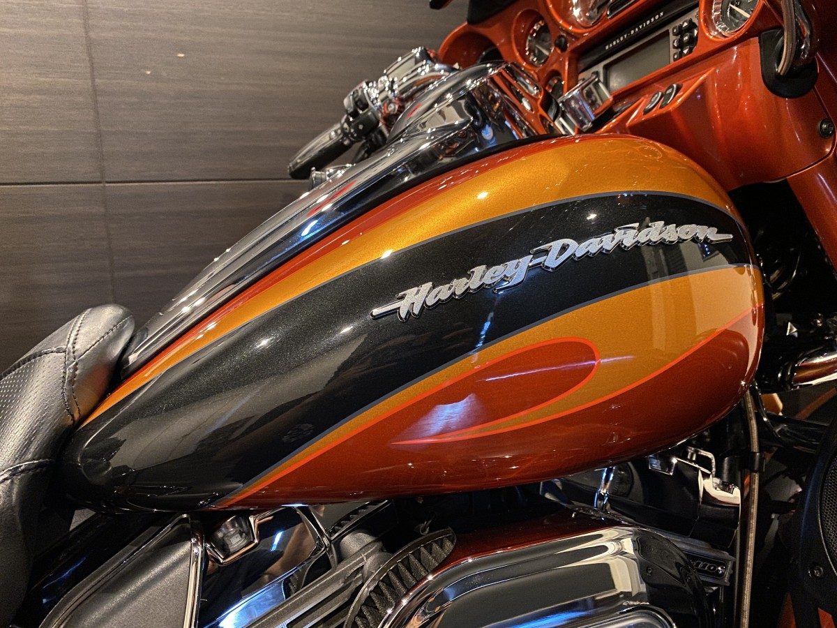 FLHTCUSE CVO 1800 ウルトラクラシック ツーリング TC110 インジェクション イメージ5