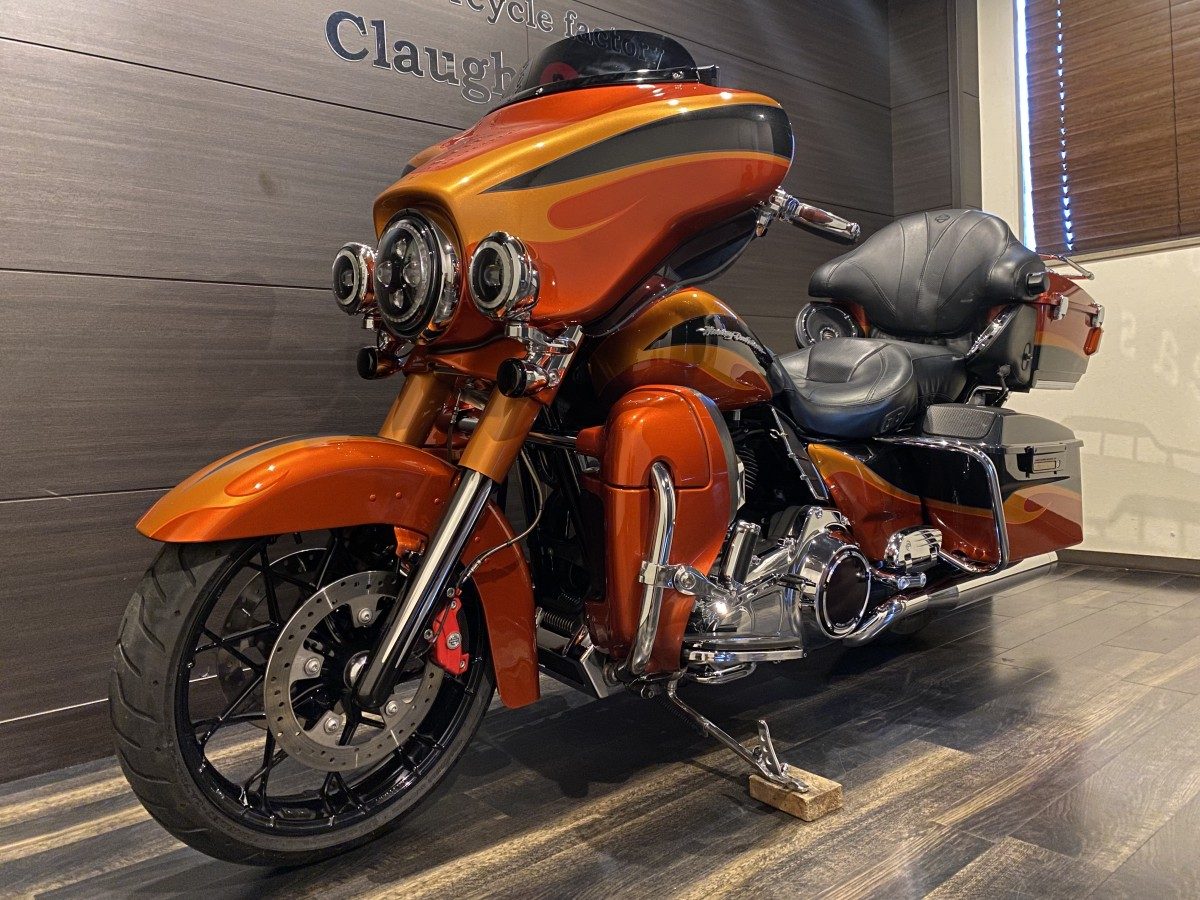 FLHTCUSE CVO 1800 ウルトラクラシック ツーリング TC110 インジェクション イメージ10