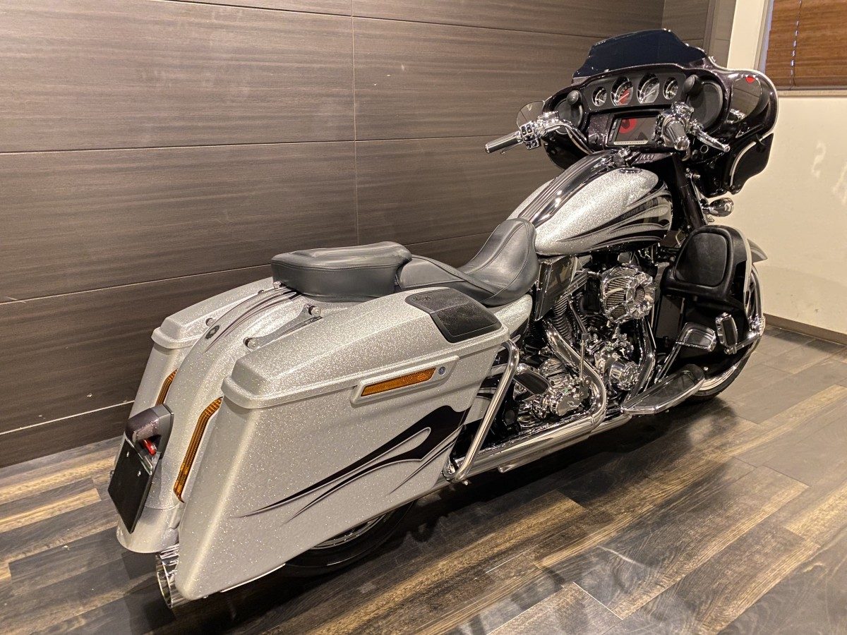 FLHXSE CVO 1800 ストリートグライド ツーリング TC110 インジェクション イメージ3