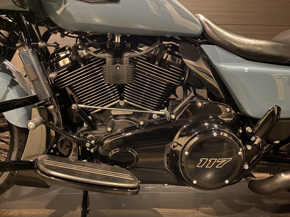 FLTRX 1920 ロードグライド ツーリング M8 117 インジェクション イメージ12