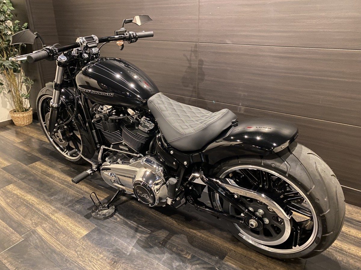 FXBRS 1870 ブレイクアウト ソフテイル M8 114 インジェクション イメージ11