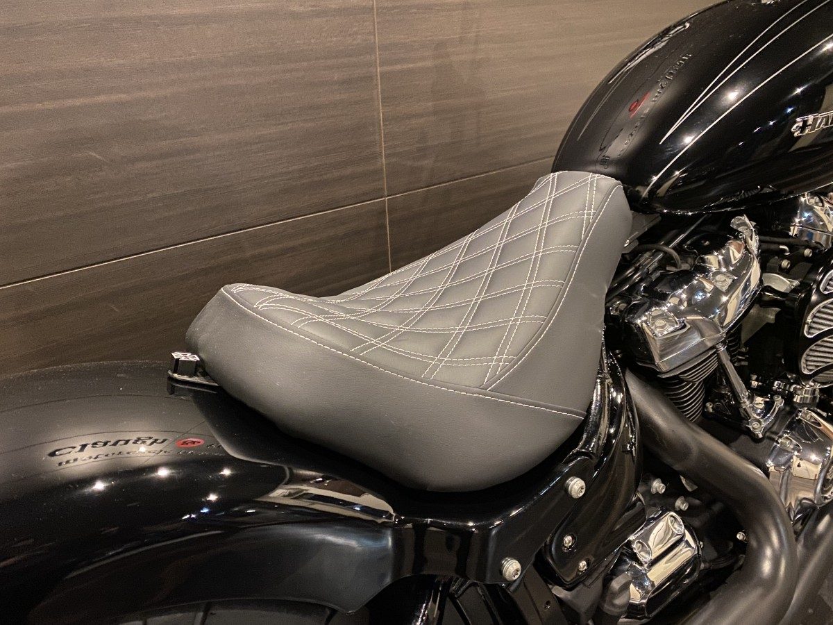 FXBRS 1870 ブレイクアウト ソフテイル M8 114 インジェクション イメージ7