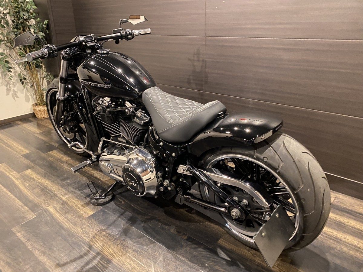 FXBRS 1870 ブレイクアウト ソフテイル M8 114 インジェクション イメージ11